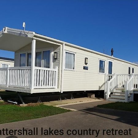 Tattersall Lakes Country Retreat Villa Dogdyke Bagian luar foto