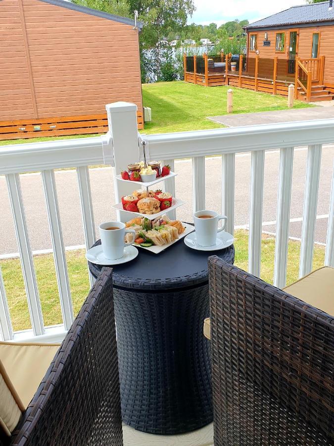 Tattersall Lakes Country Retreat Villa Dogdyke Bagian luar foto
