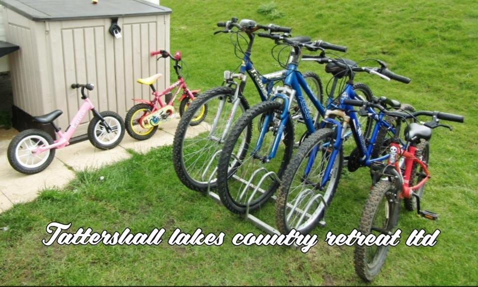 Tattersall Lakes Country Retreat Villa Dogdyke Bagian luar foto